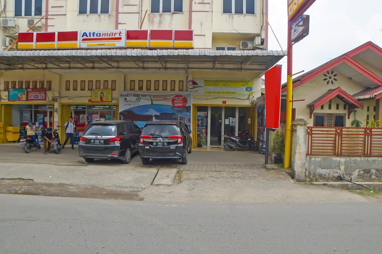 Reddoorz At Jalan Japaris Medan Hotel Exterior photo